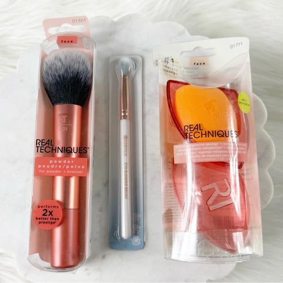 Real Techniques & essence Other - 🐙 478. Real Techniques & Essence Makeup Brushes and Sponge Set NEW